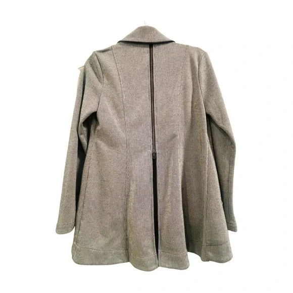 Cabi Grey White Stripe Back Zipper High Low Blazer Jacket Size XS - Picture 4 of 9